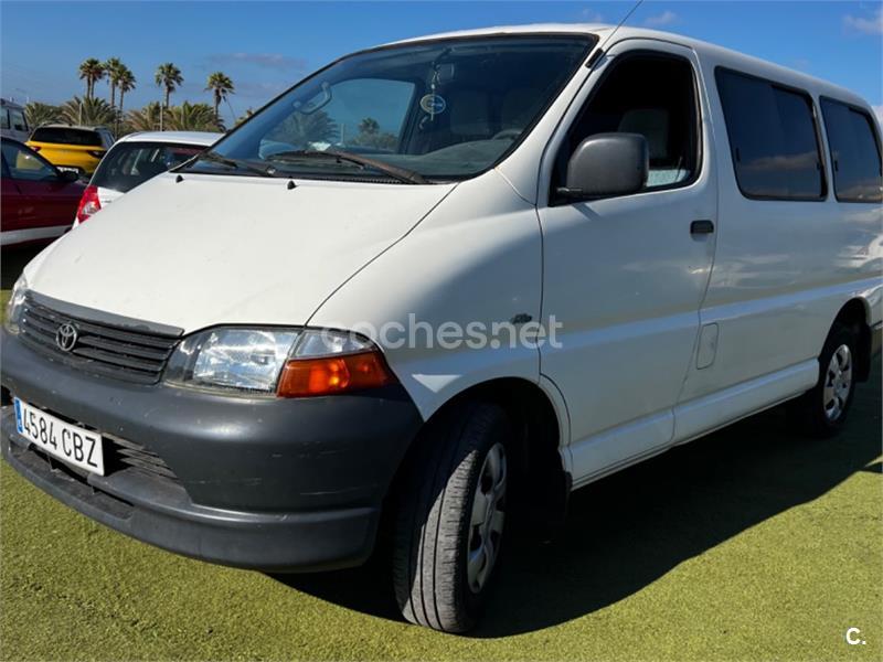 TOYOTA Hiace 2.5 D4D 117 CV DX Larga