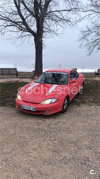 HYUNDAI Coupe
