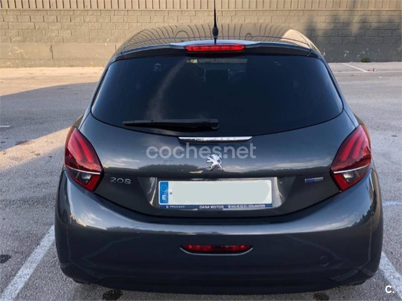 PEUGEOT 208 5P STYLE 1.2L PureTech 60KW 82CV 5p.