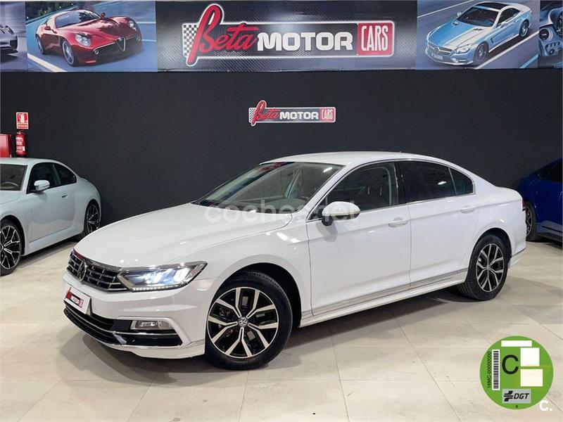 VOLKSWAGEN Passat Sport 1.4 TSI ACT 150CV BMT 4p.