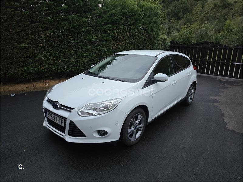 FORD Focus 1.0 Ecoboost AutoStartStop Trend