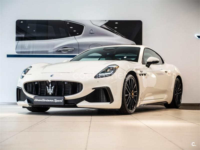 MASERATI GranTurismo Trofeo V6 550CV AWD