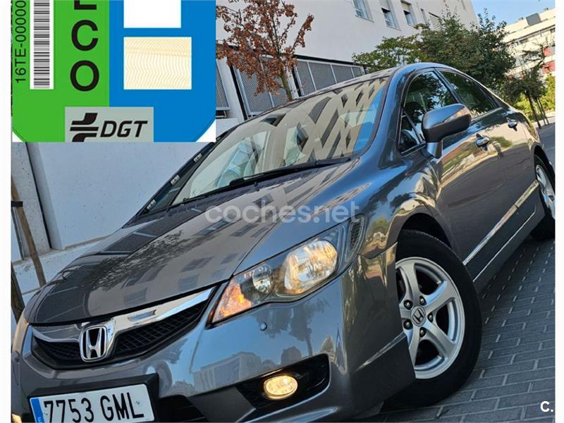 HONDA Civic 1.3 iVTEC IMA Hybrid 4p.