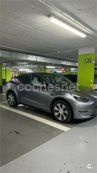 TESLA Model Y Gran Autonomia 4WD