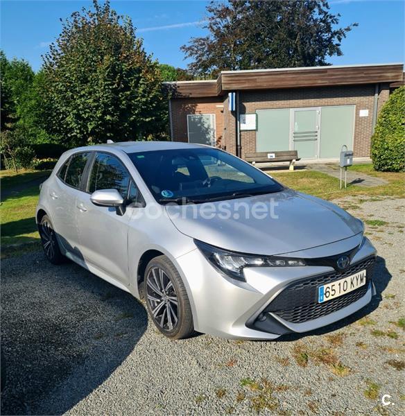 TOYOTA Corolla 1.8 125H BUSINESS ECVT