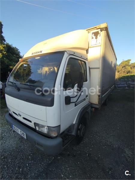 NISSAN Cabstar E TL 120.353 larga caja de aluminio 2p.