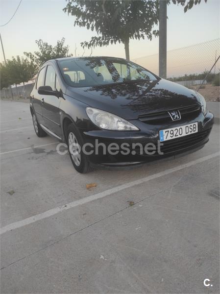 PEUGEOT 307 Break 1.6 HDi 90 XR Clim Plus