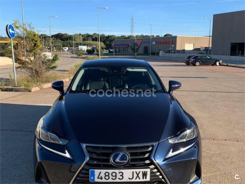 LEXUS IS 2.5 300h Executive