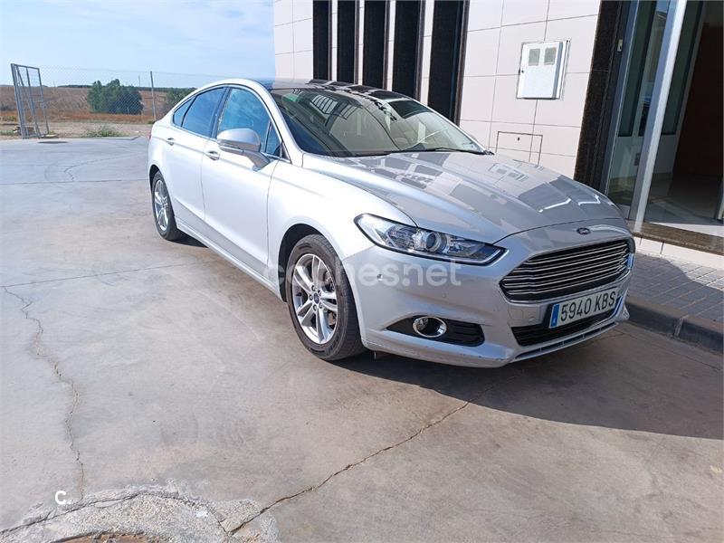 FORD Mondeo 2.0 TDCi PowerShift Titanium