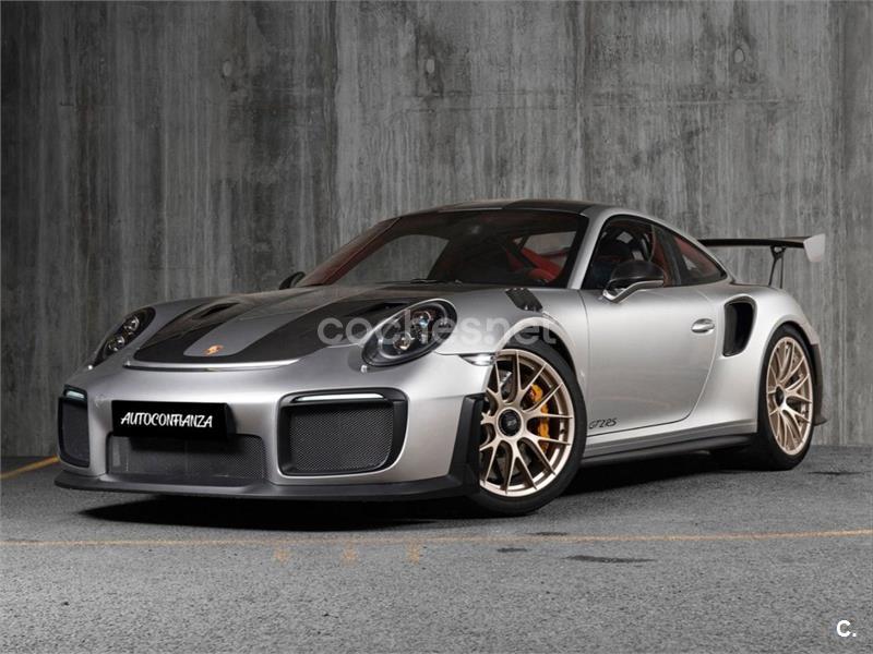 PORSCHE 911 GT2 RS