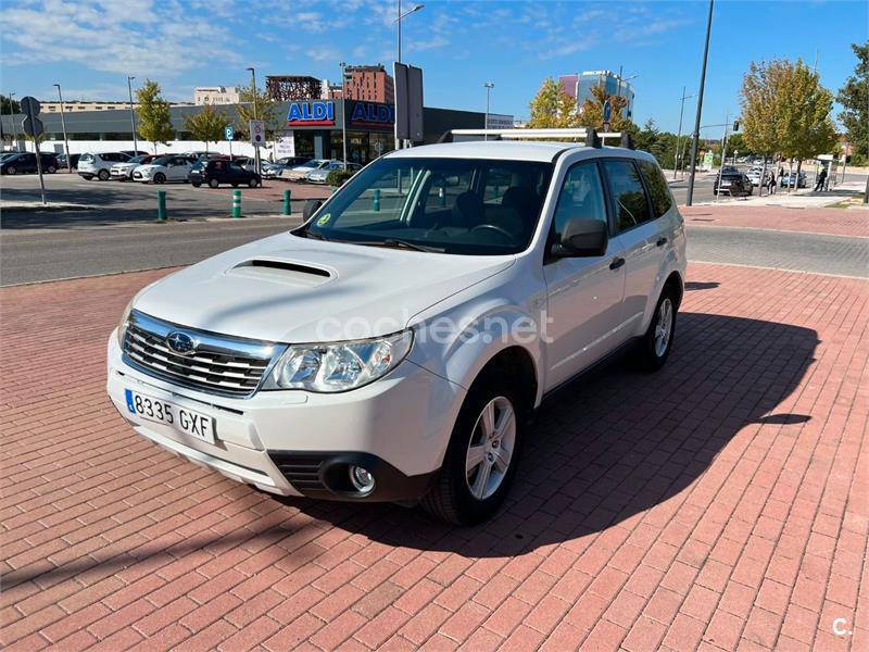 SUBARU Forester 2.0 D XS Limited