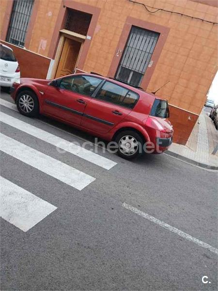 RENAULT Megane