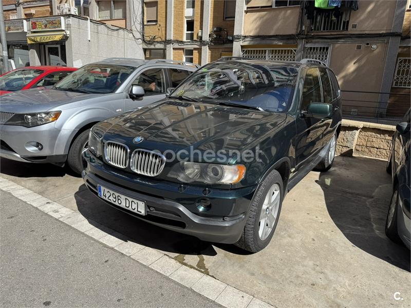 BMW X5 4.4i 5p.