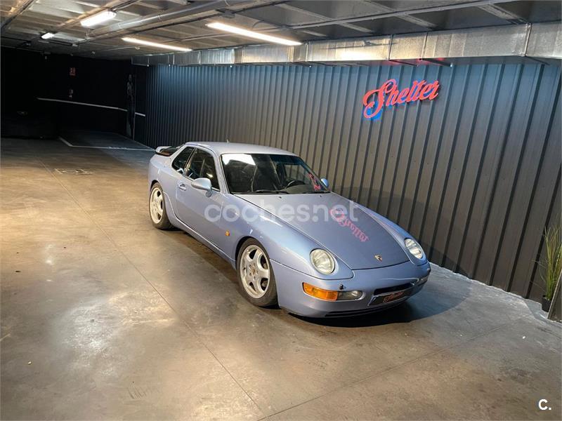 PORSCHE 968