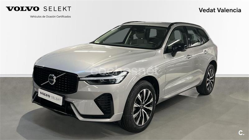 VOLVO XC60 2.0 B4 D Plus Dark Auto 5p.