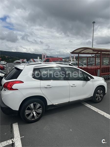 PEUGEOT 2008 Allure 1.2 PureTech 110 SS 5p.