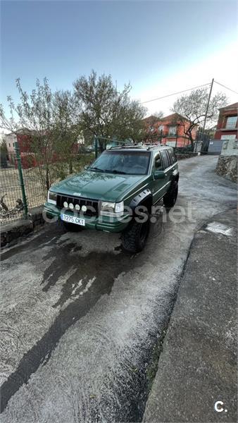 JEEP Grand Cherokee LIMITED LX 5.9 V8 AUTO