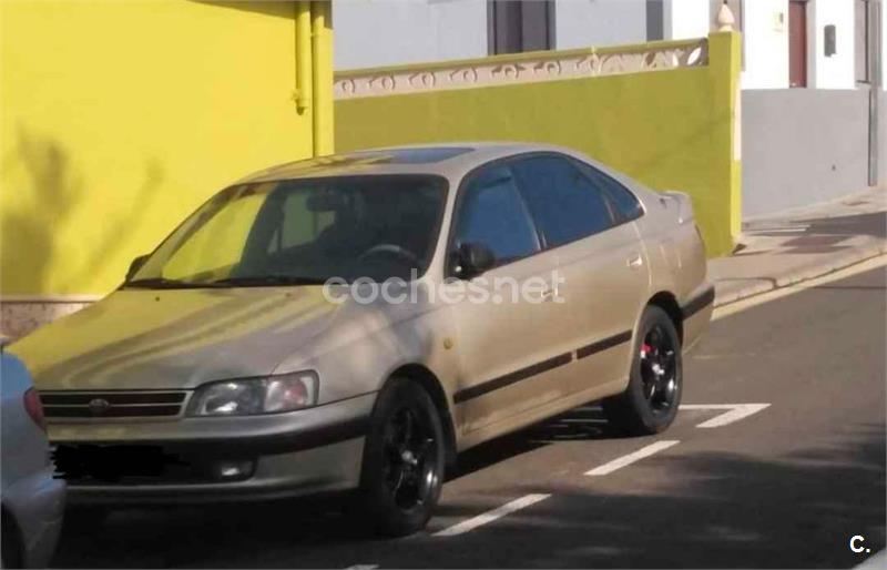 TOYOTA Carina E