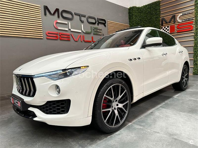 MASERATI Levante V6 275 HP D AWD 5p.