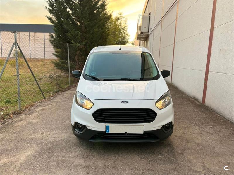 FORD Transit Courier Van 1.5 TDCi 74kW Limited