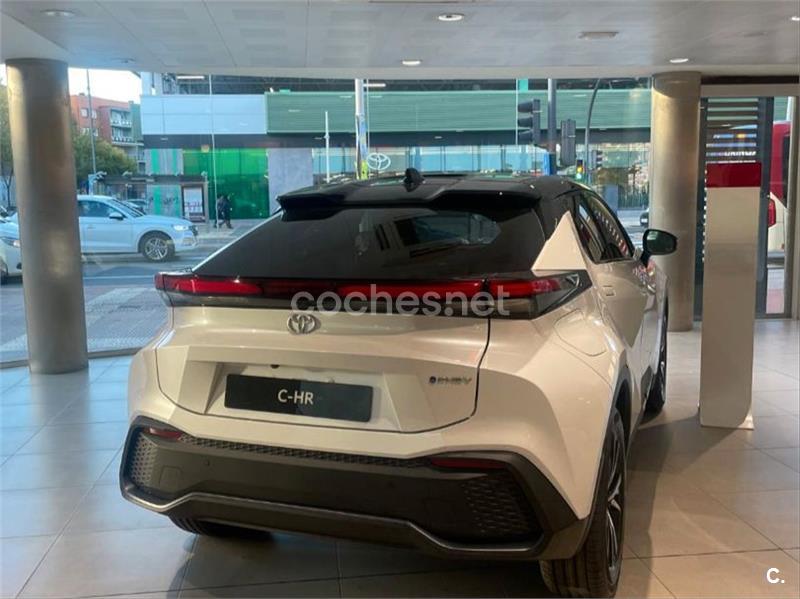 TOYOTA CHR 2.0 220PH Advance 5p.