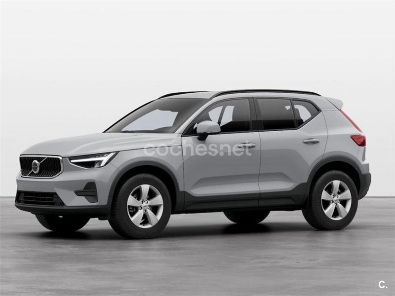 VOLVO XC40 2.0 B3 G Essential Auto