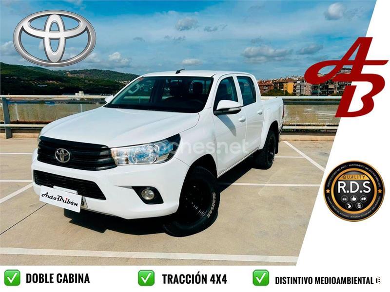 TOYOTA Hilux 2.4 D4D Cabina Extra Chasis GX 2p.