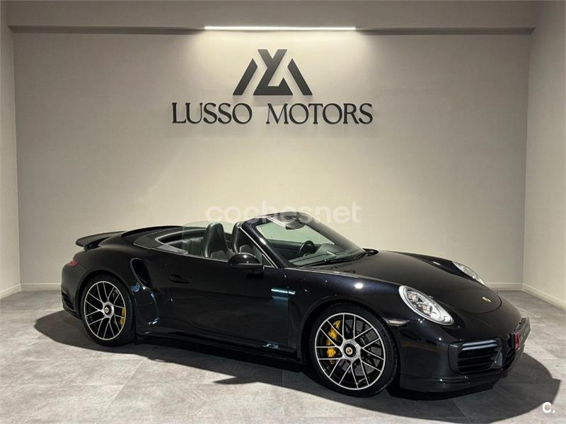 PORSCHE 911 Turbo S Cabriolet