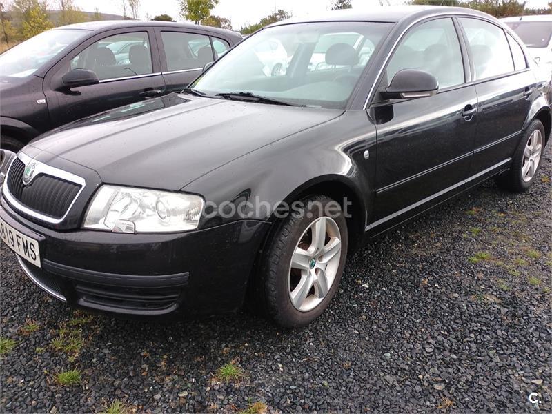 SKODA Superb 1.9 TDI Collection