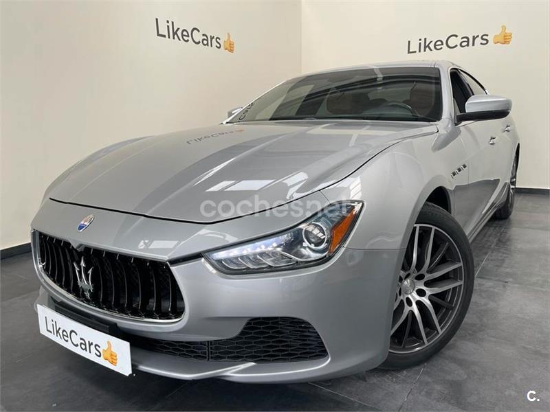 MASERATI Ghibli V6 350 HP RWD