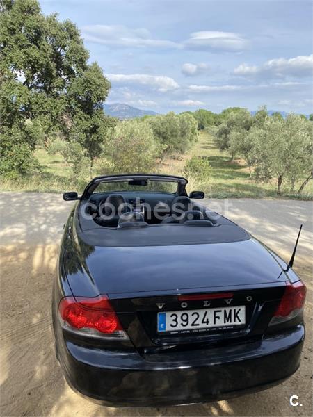 VOLVO C70 2.4 Momentum