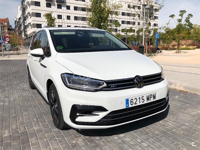 VOLKSWAGEN Touran RLine 1.5 TSI DSG