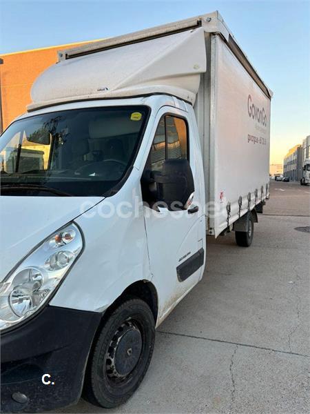 RENAULT Master