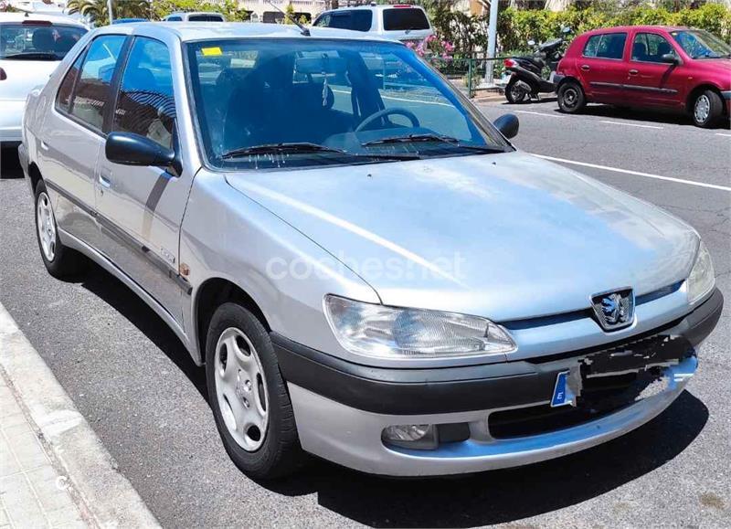 PEUGEOT 306