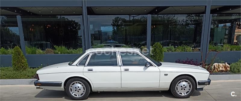 JAGUAR XJ XJ6 3.6 SOVEREIGN 4p.