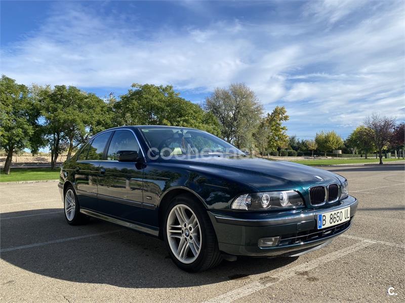 BMW Serie 5 523I AUTO 4p.