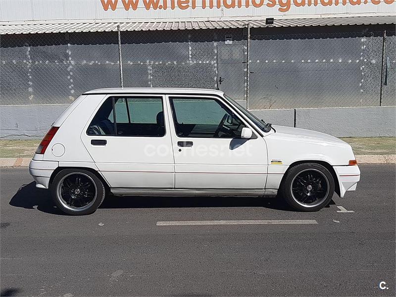 RENAULT 5