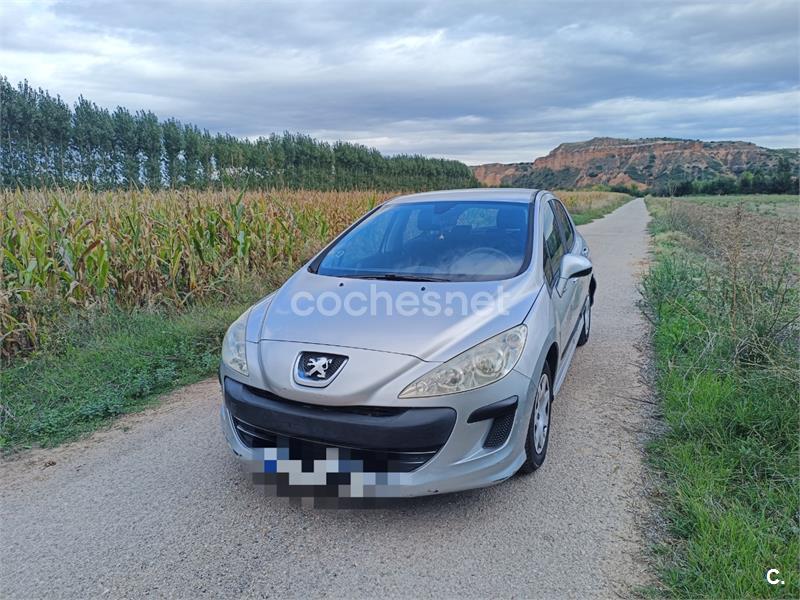 PEUGEOT 308 Confort 1.6 HDI 90