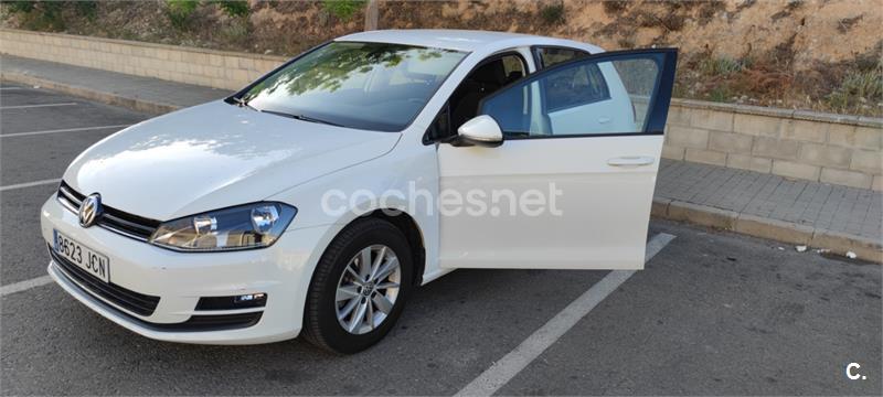 VOLKSWAGEN Golf Advance 1.6 TDI BMT