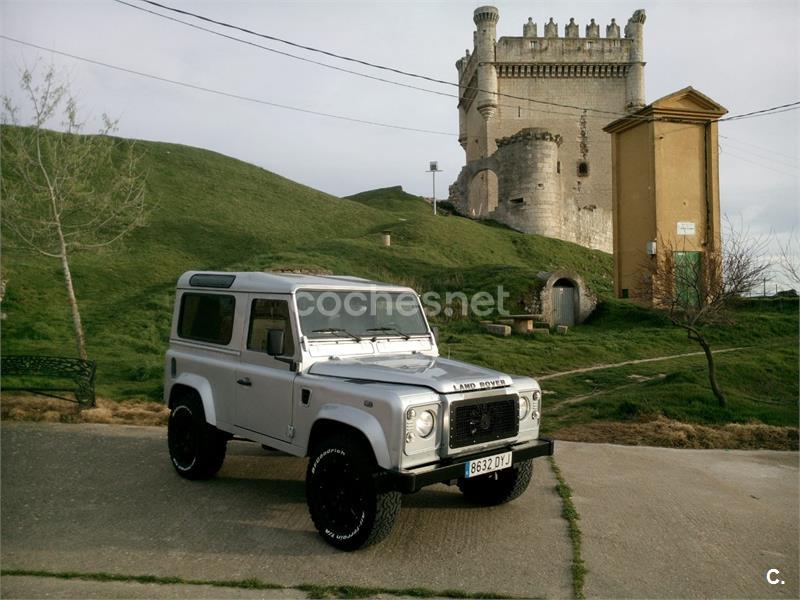 LAND-ROVER Defender 90 2.5TD5 SW SE