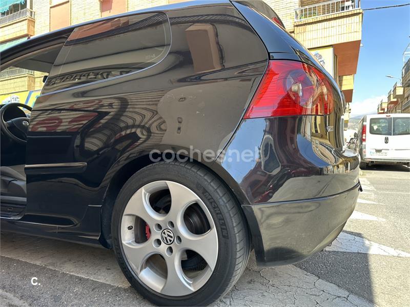 VOLKSWAGEN Golf 2.0.TDI Highline