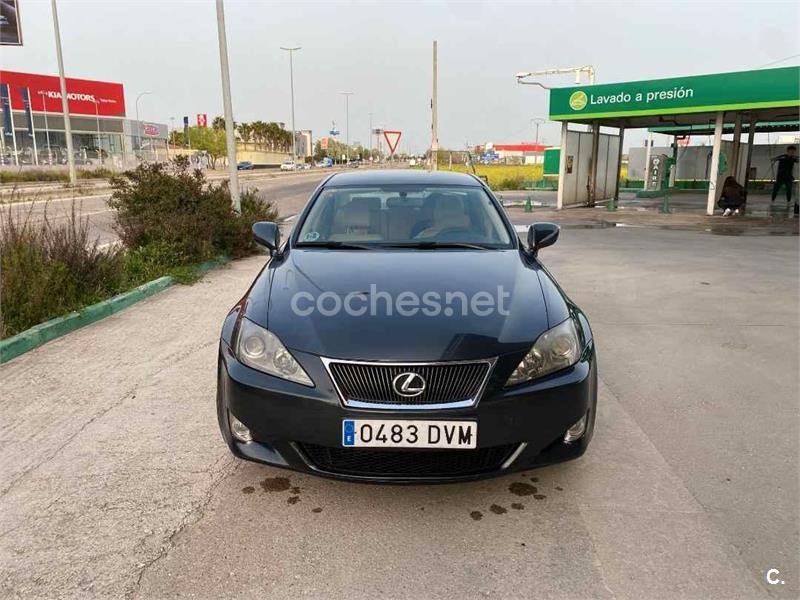 LEXUS IS220d