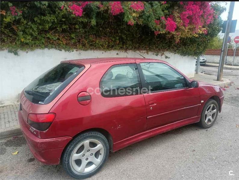 PEUGEOT 306