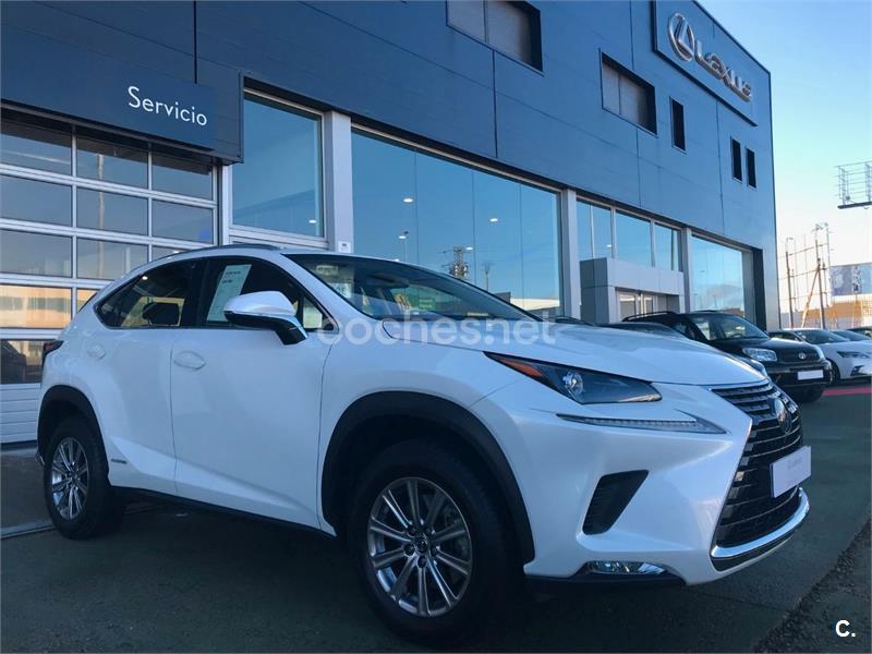 LEXUS NX 2.5 300h Business Navigation 2WD