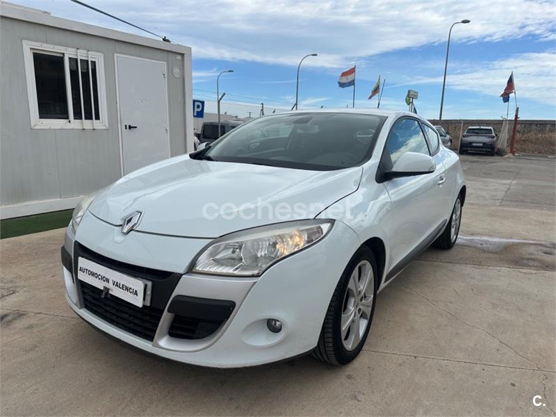 RENAULT Megane Dynamique 1.6 16v 110