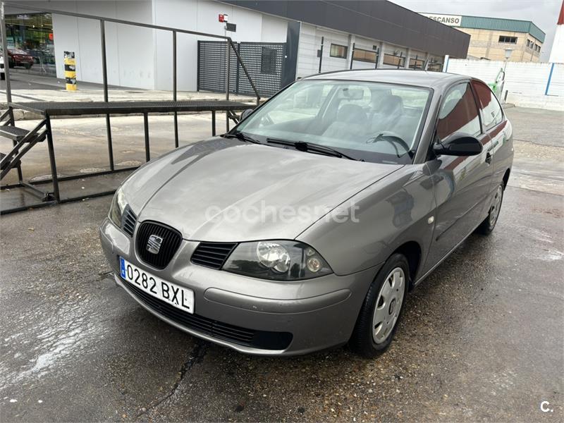 SEAT Ibiza 1.4i 16v 100 CV COOL