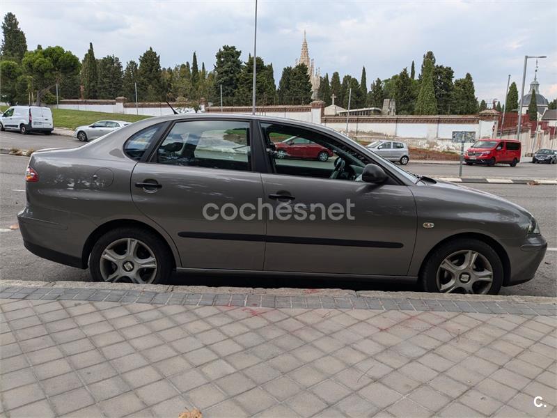 SEAT Cordoba 1.4 TDI 70 CV REFERENCE