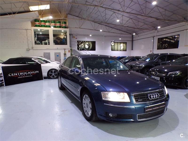 AUDI A8 3.7 QUATTRO TIPTRONIC