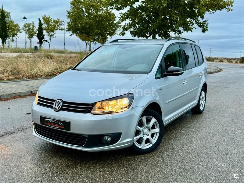 VOLKSWAGEN Touran 1.4 TSI DSG Sport