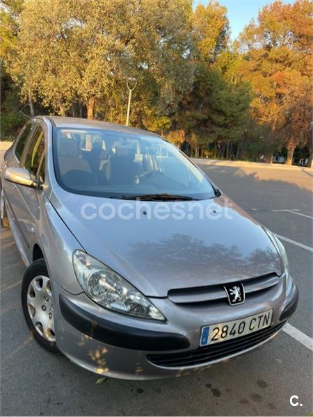 PEUGEOT 307